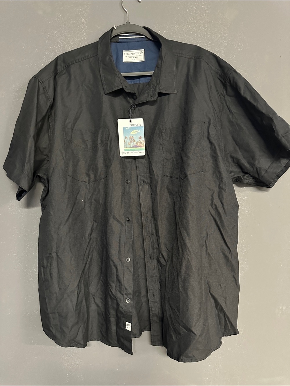 Free Planet Black Short-Sleeve Casual Button-Down Shirt